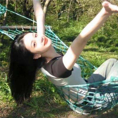 华颐：吞噬怪物的孩子